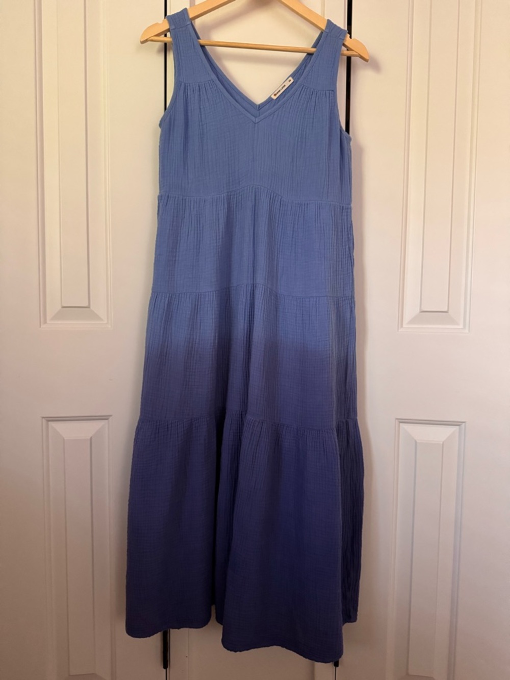Sleeveless V-Neck Tiered Maxi Dress in Lavender Blue ombré